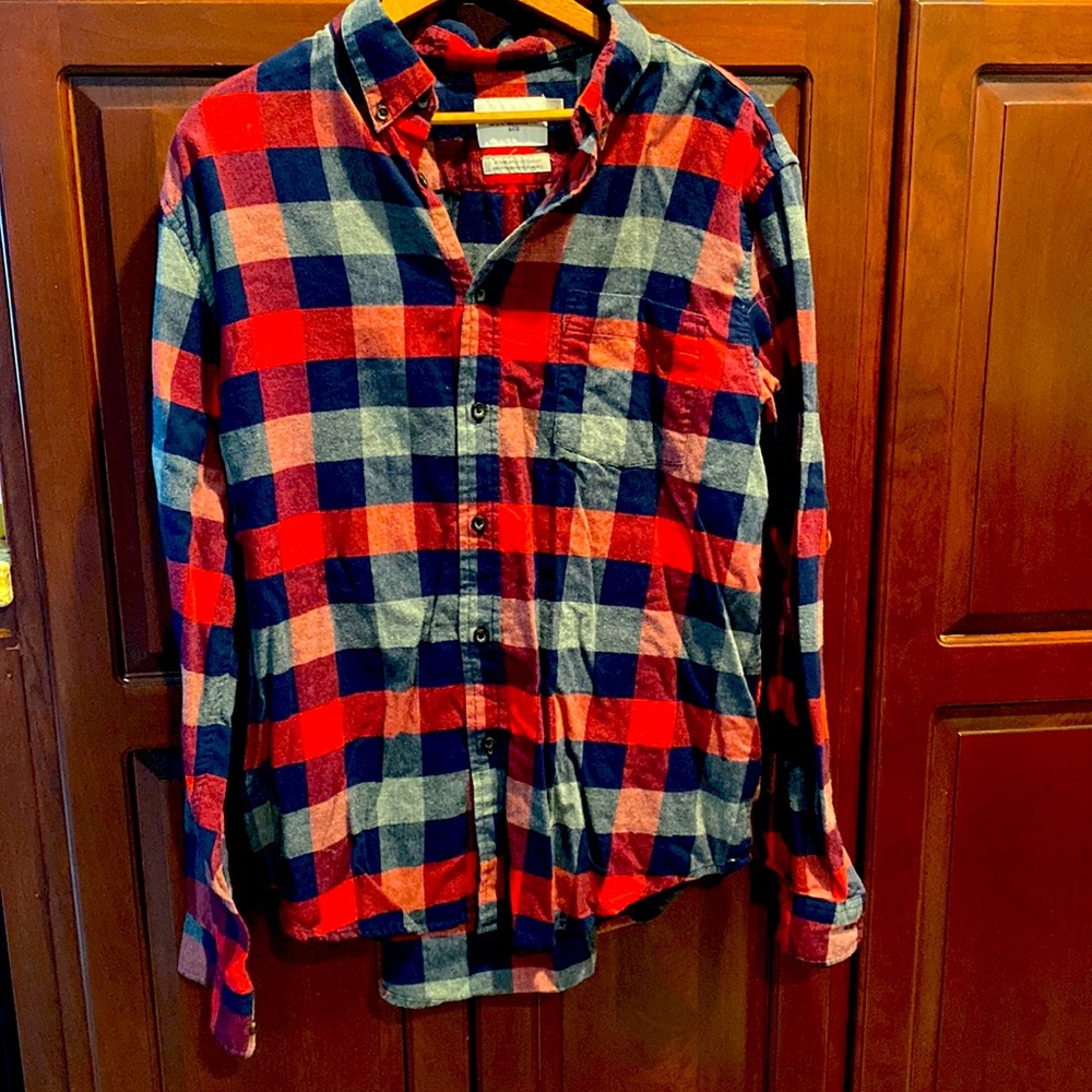 Goodfellow and Co. long sleeve button down plaid flannel shirt